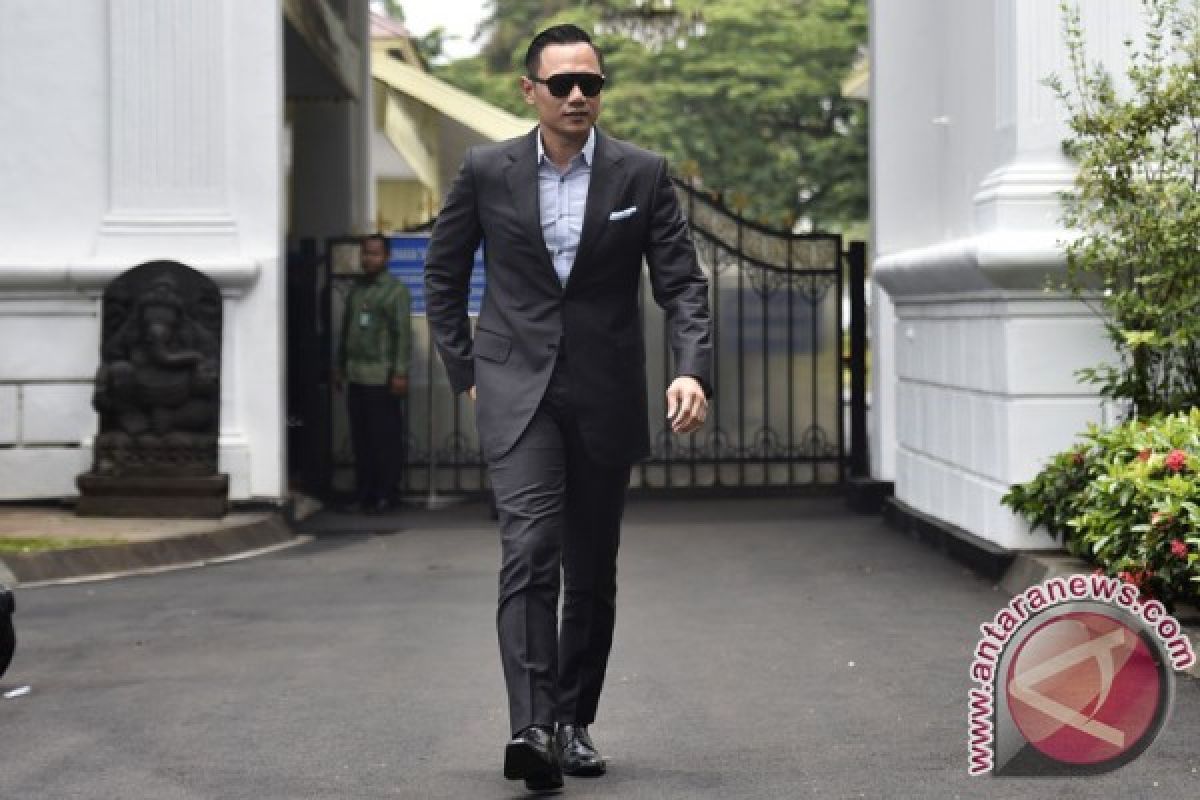 Pengamat: pertemuan AHY-Jokowi sinyal dukungan Demokrat