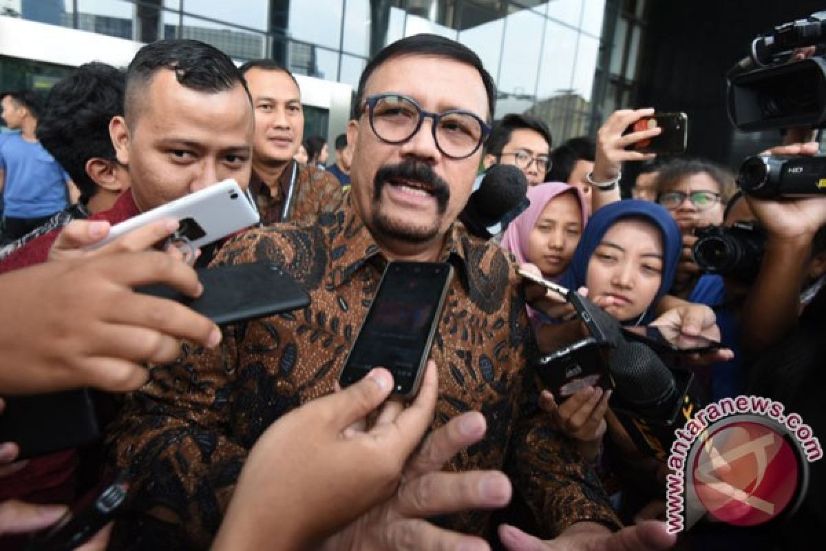 KPK panggil seniman Leroy Osmani dalam kasus Emirsyah