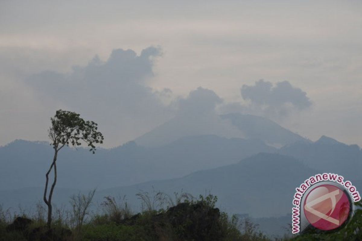 Perbedaan temperatur picu gas beracun Gunung Ijen