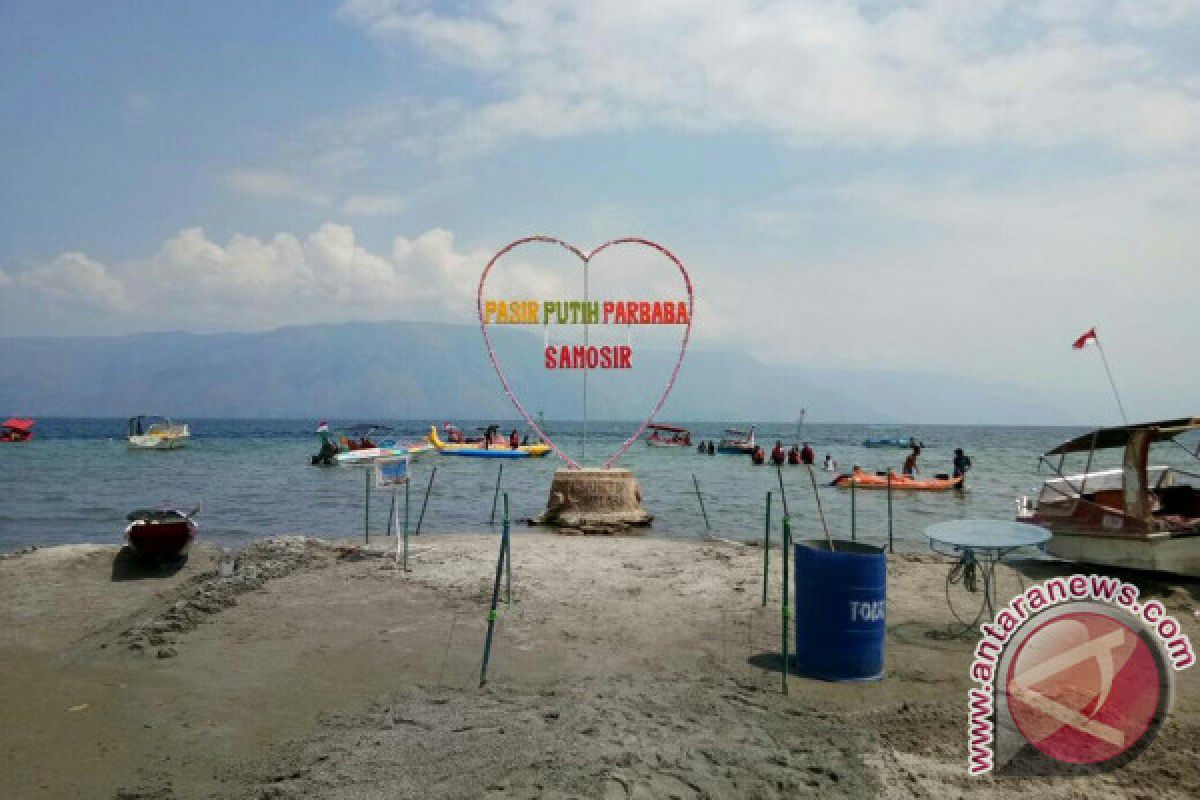 Walhi : Danau Toba seharusnya bebas dari pencemaran