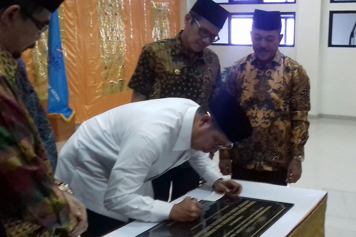 Menteri Agama minta mahasiswa rawat gedung baru IAIN Batusangkar (Video)