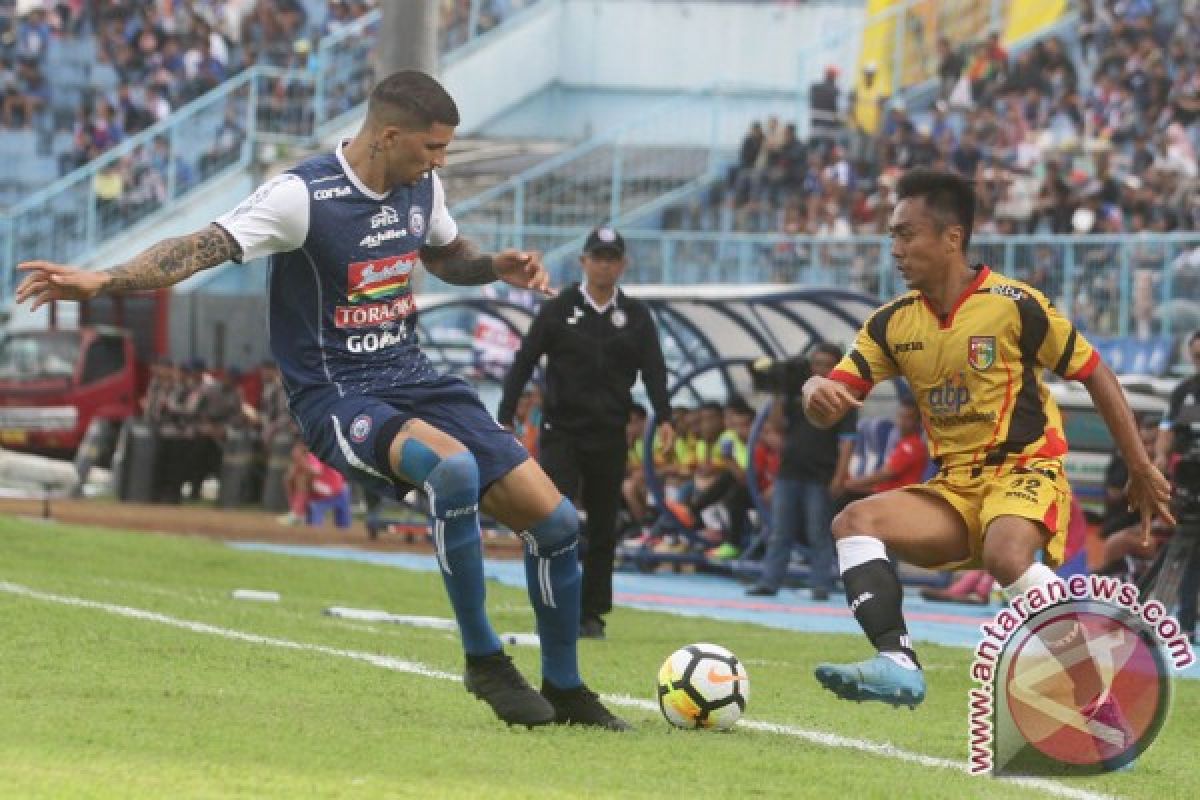 Arema gagal raih poin sempurna perdana