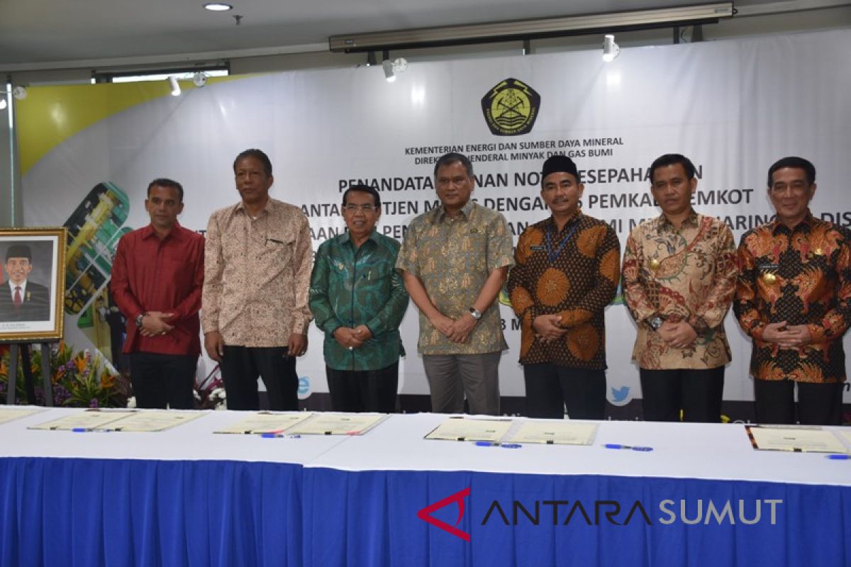 Plt Bupati Deli Serdang teken MoU dengan Dijten Migas