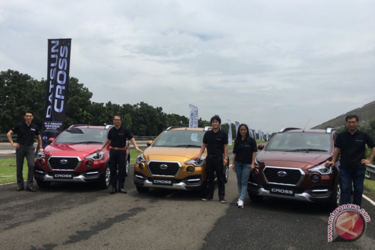 Menjajal Datsun Cross dengan kondisi berkendara  di Indonesia