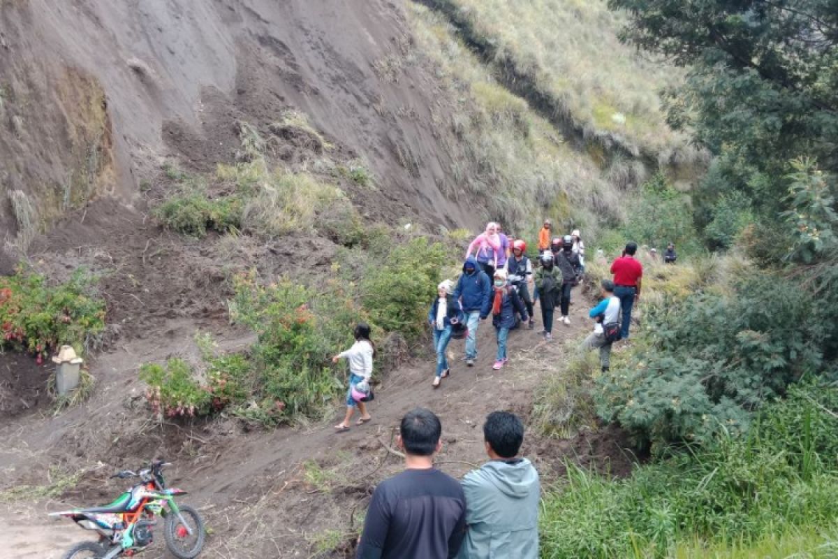 Kunjungan Wisatawan ke Gunung Bromo Kembali Normal Pascalongsor