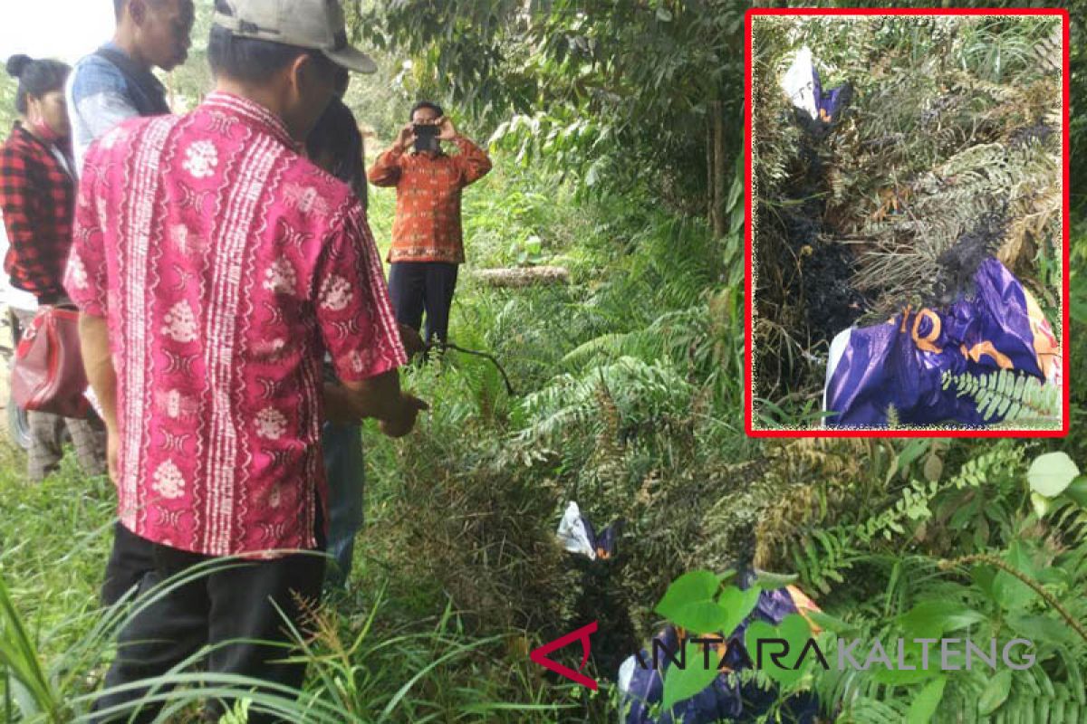 APK paslon di Desa Hurung Bunut dibakar