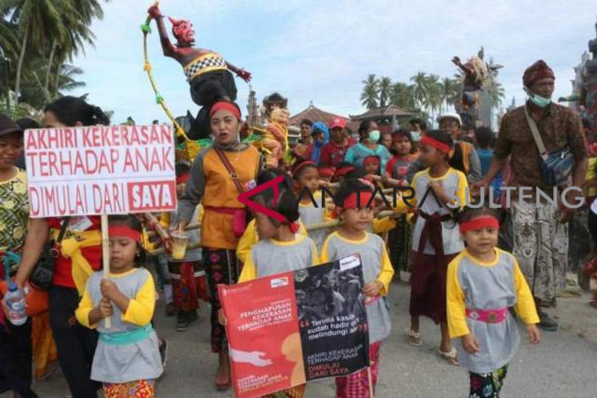 Anak TK di Parigi Suarakan Perlindungan Anak.