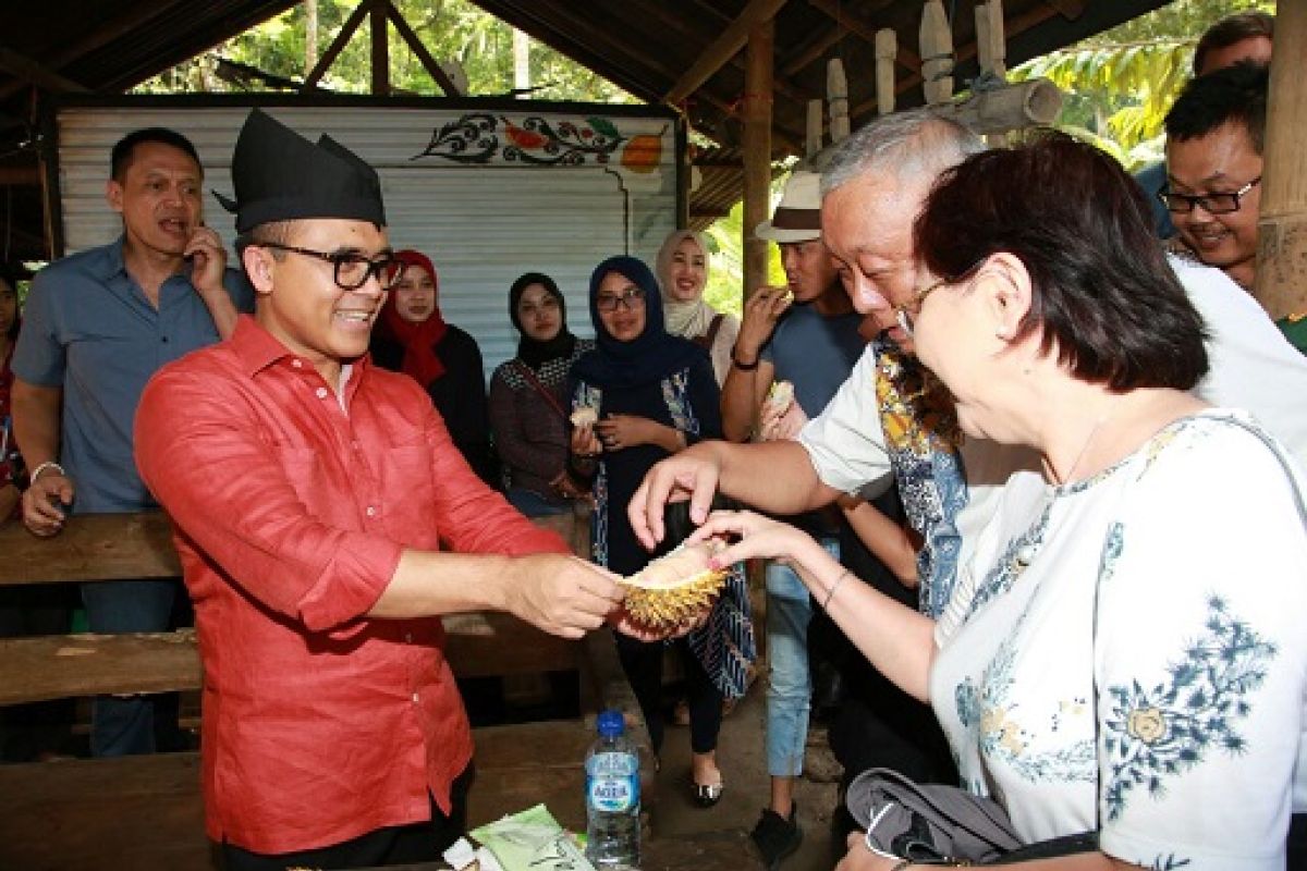 Banyuwangi Miliki Kampung Durian