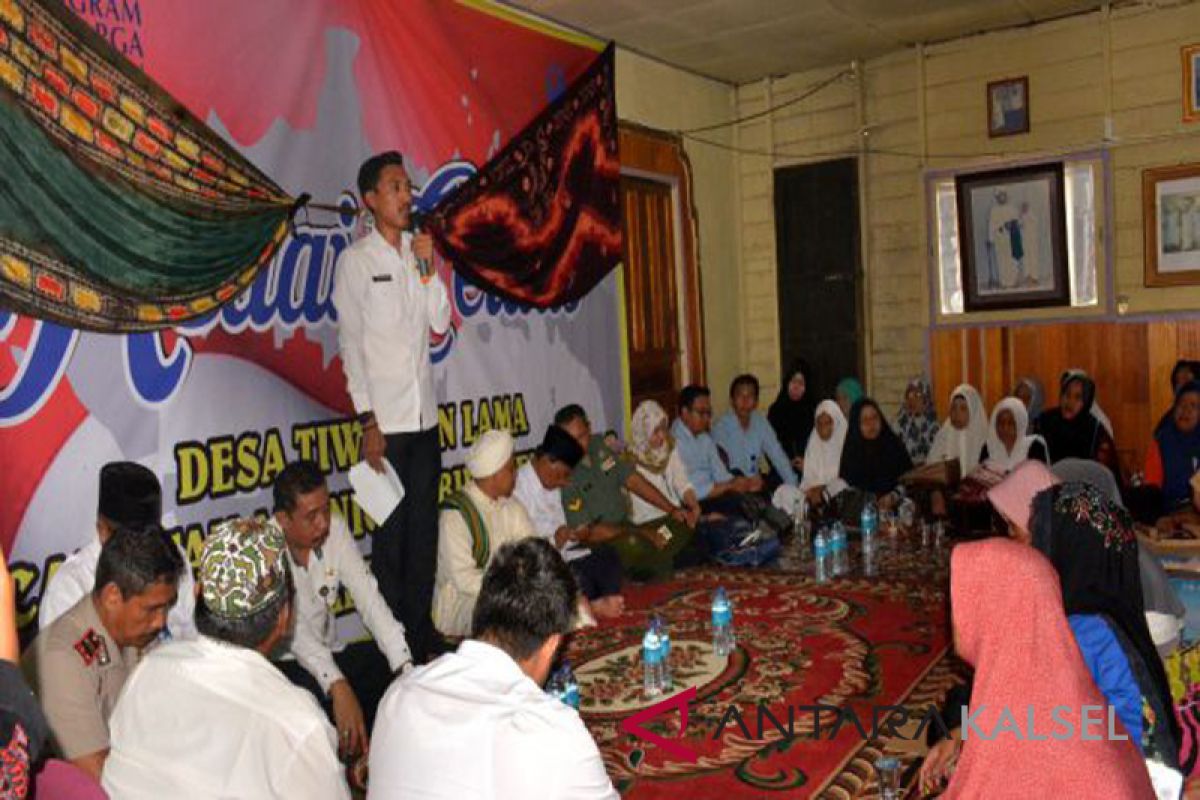 Wabup Serahkan Bantuan PKH Kecamatan Aranio