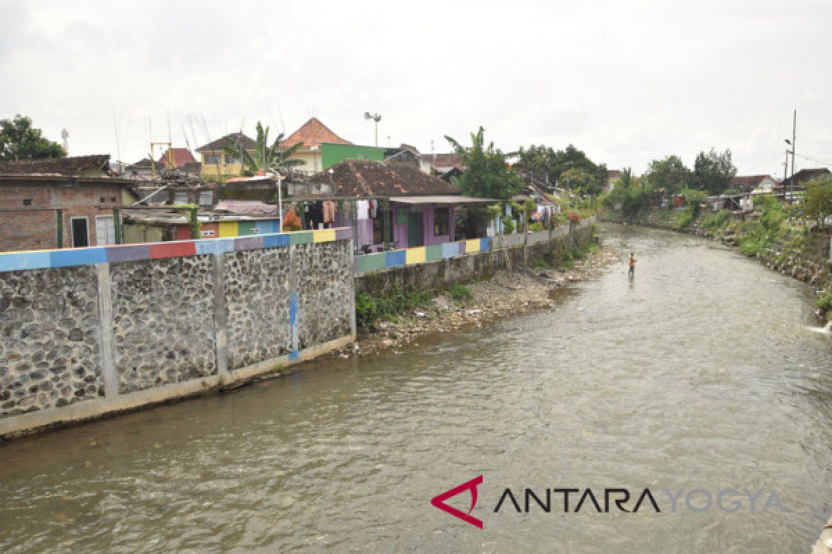 Rangkaian HUT Yogyakarta diawali dari bantaran Code