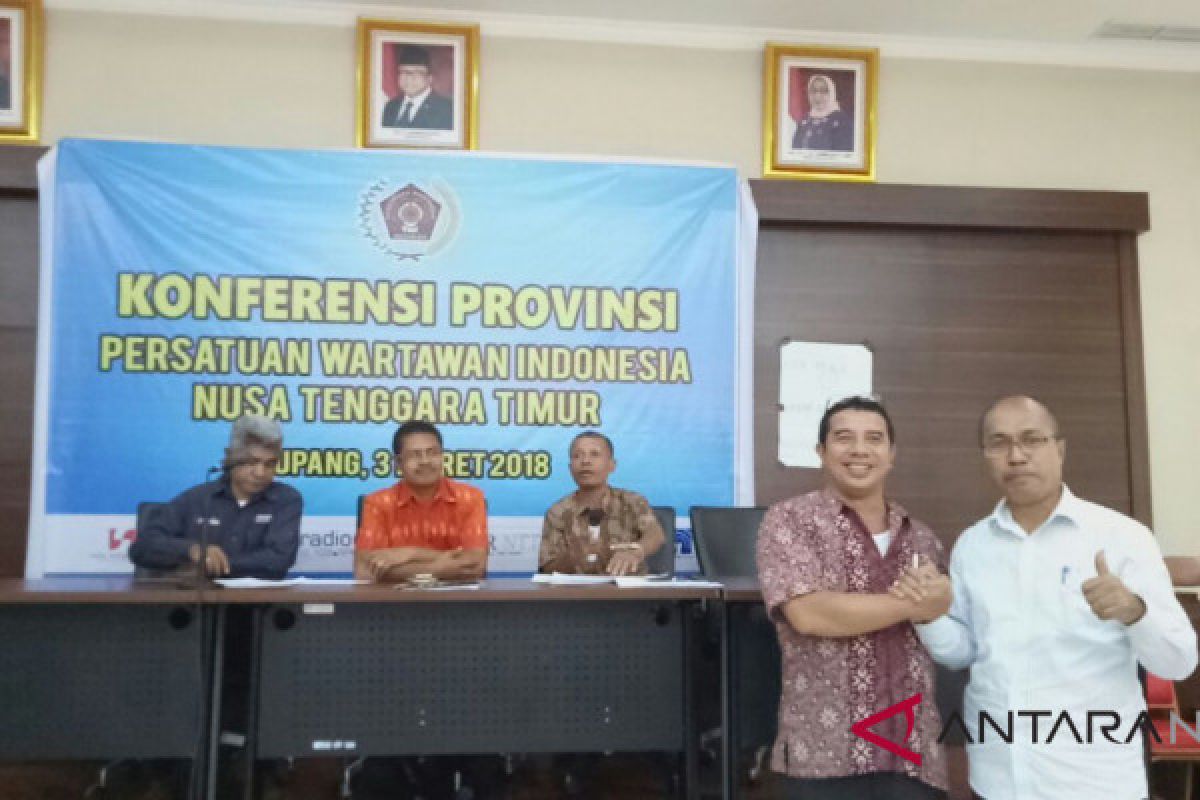 PWI NTT: Wartawan harus pandai memverifikasi informasi