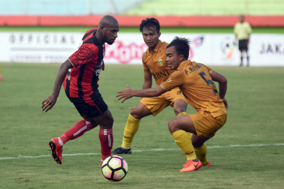 Persipura Menang Tipis 1-0 Lawan Bhayangkara