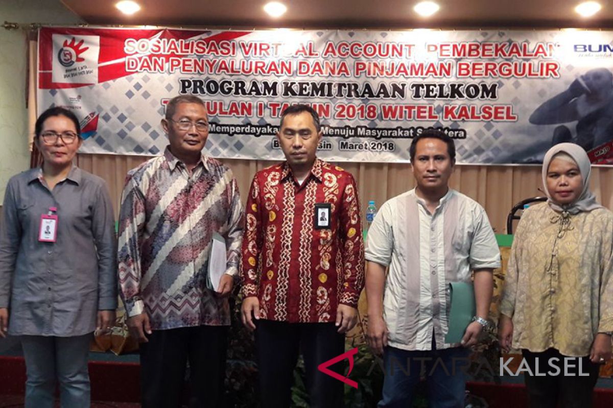 Telkom Kalsel Salurkan Dana Kepada Usaha Kecil