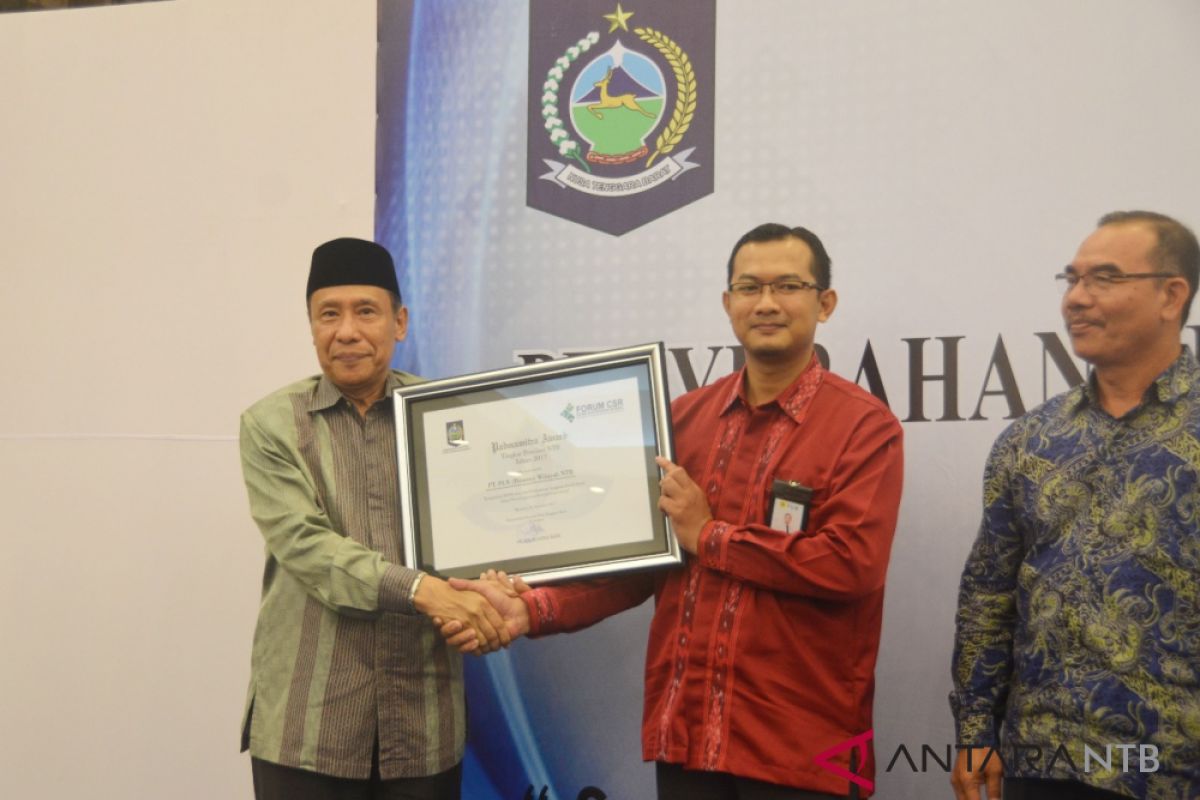 PLN NTB Raih Padmamitra Award