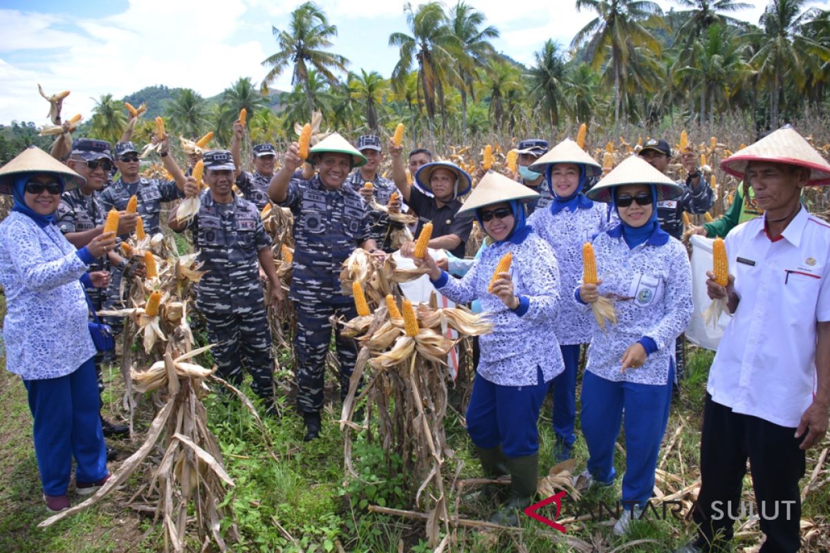 Lantamal Manado gelar berbagai kegiatan di Bolmut