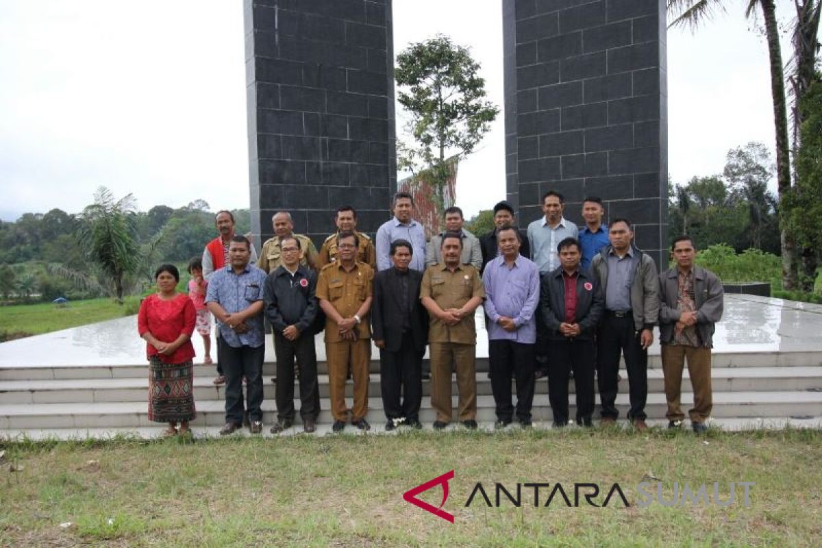 Panitia paskah raya Taput napaktilas Nommensen di Tapsel