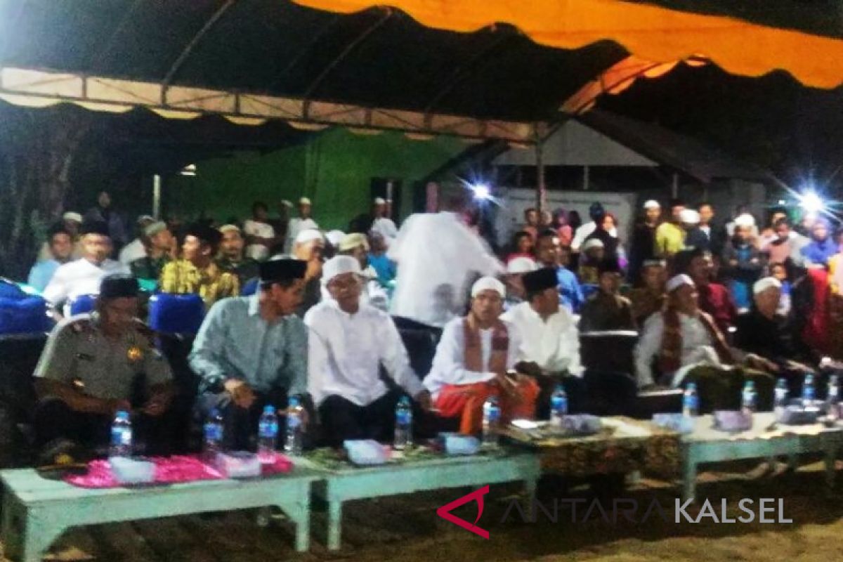 Wabup Hadiri  Saprah Amal Desa Sungai Seluang