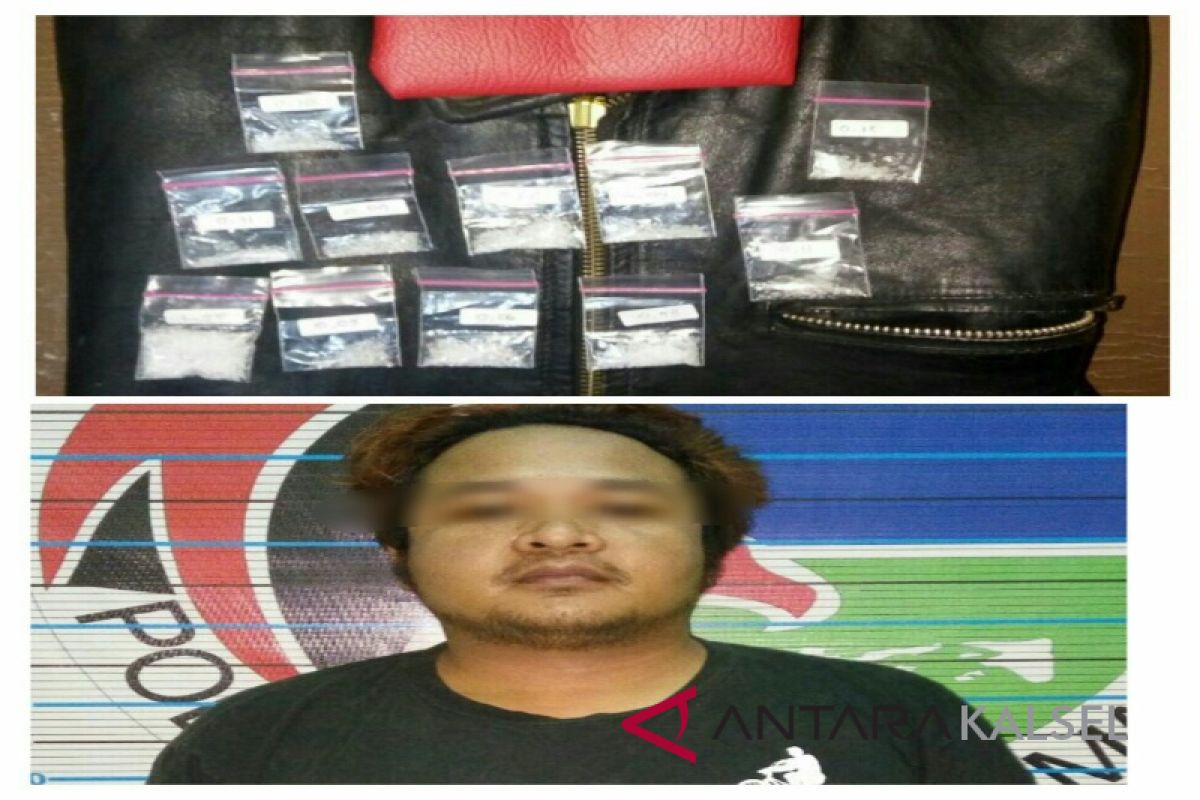 Tersangka Simpan 11 Paket Sabu-Sabu Di Rumah