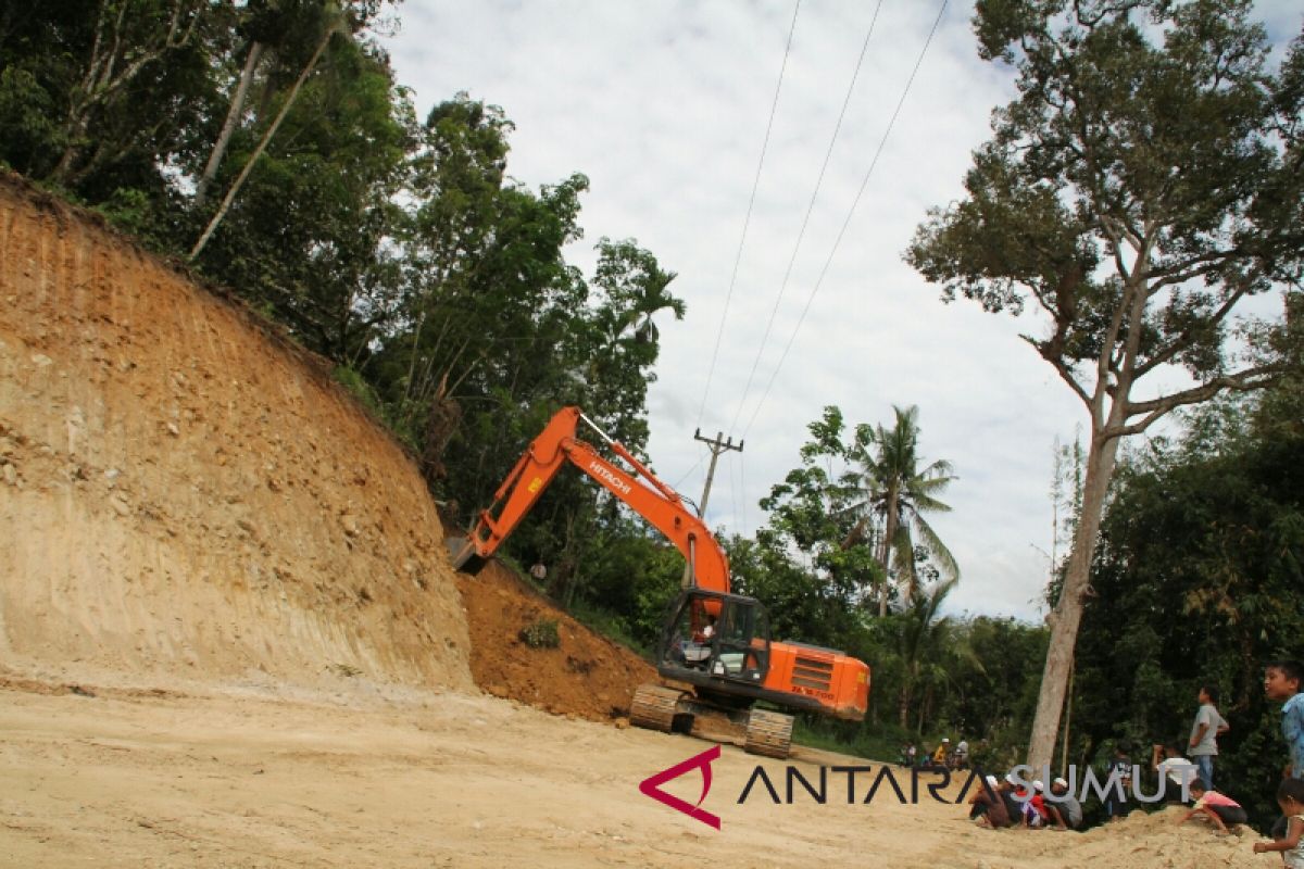 Masyarakat ucapkan terimakasih kepada Bupati.