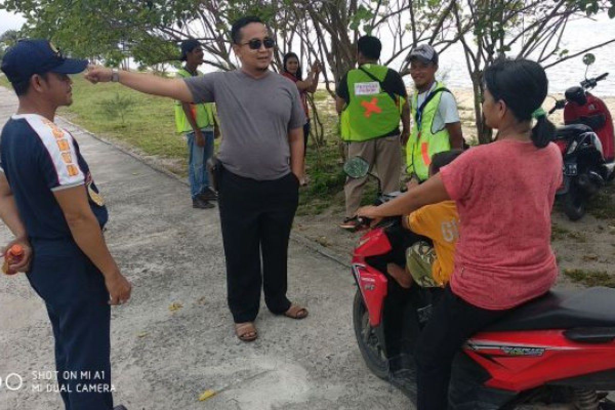 Pantai Kebang Kemilau  lokasi ngabuburit favorit warga Bangka Tengah