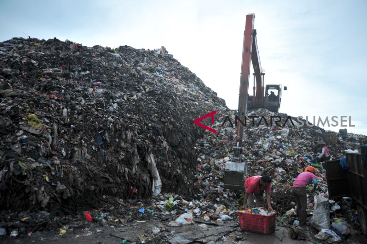 Volume sampah di Palembang meningkat 20 persen selama Ramadhan