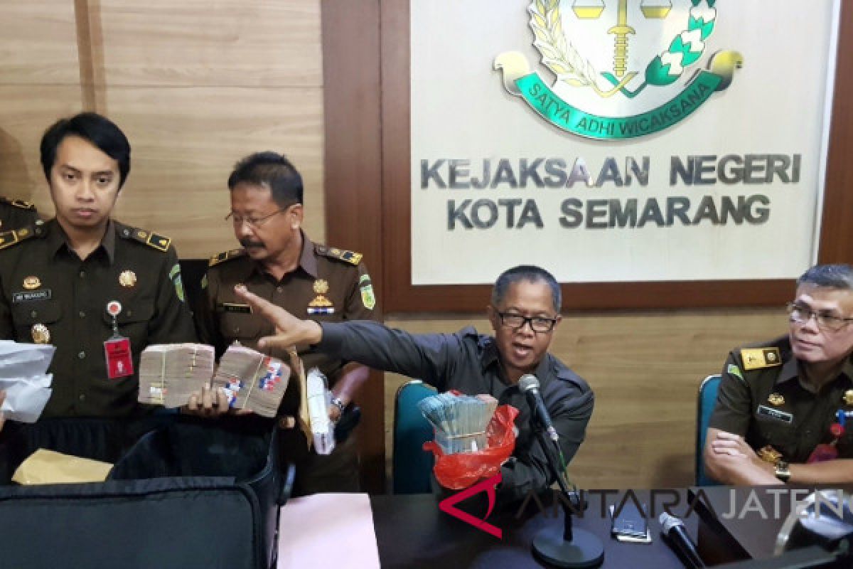 116 amplop bertuliskan penyuap diamankan Kejari Semarang