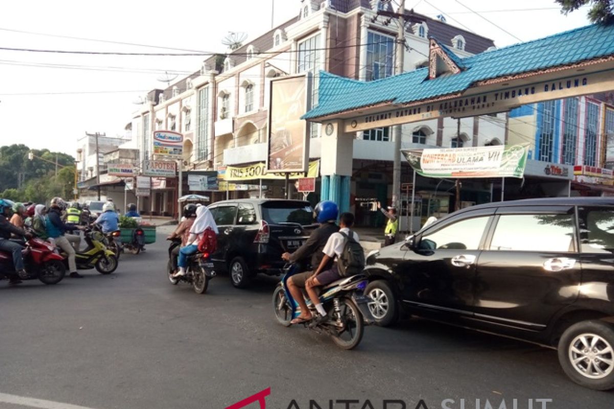 Persimpangan rawan kecelakaan perlu traffic Light