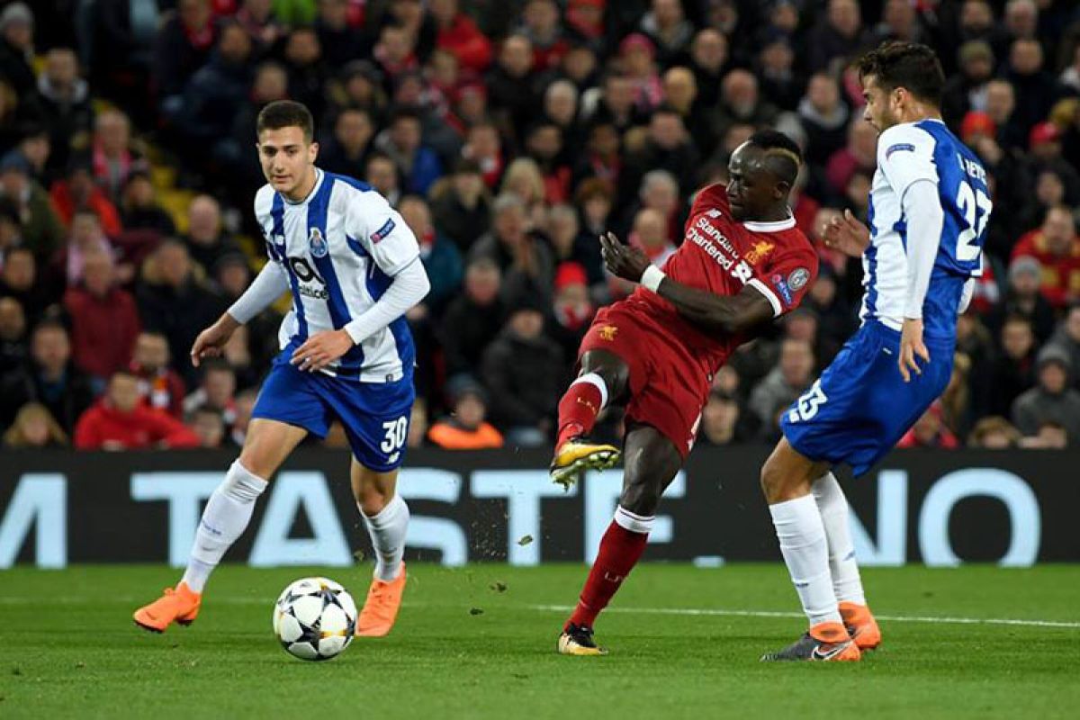 Liverpool melaju ke delapan besar Liga Champions