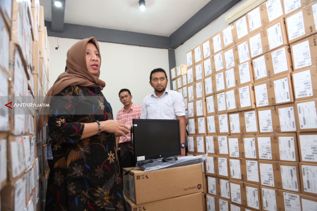 Jelang UNBK/USBN, Pemkot Surabaya Distribusikan 4.600 Komputer ke Sekolah