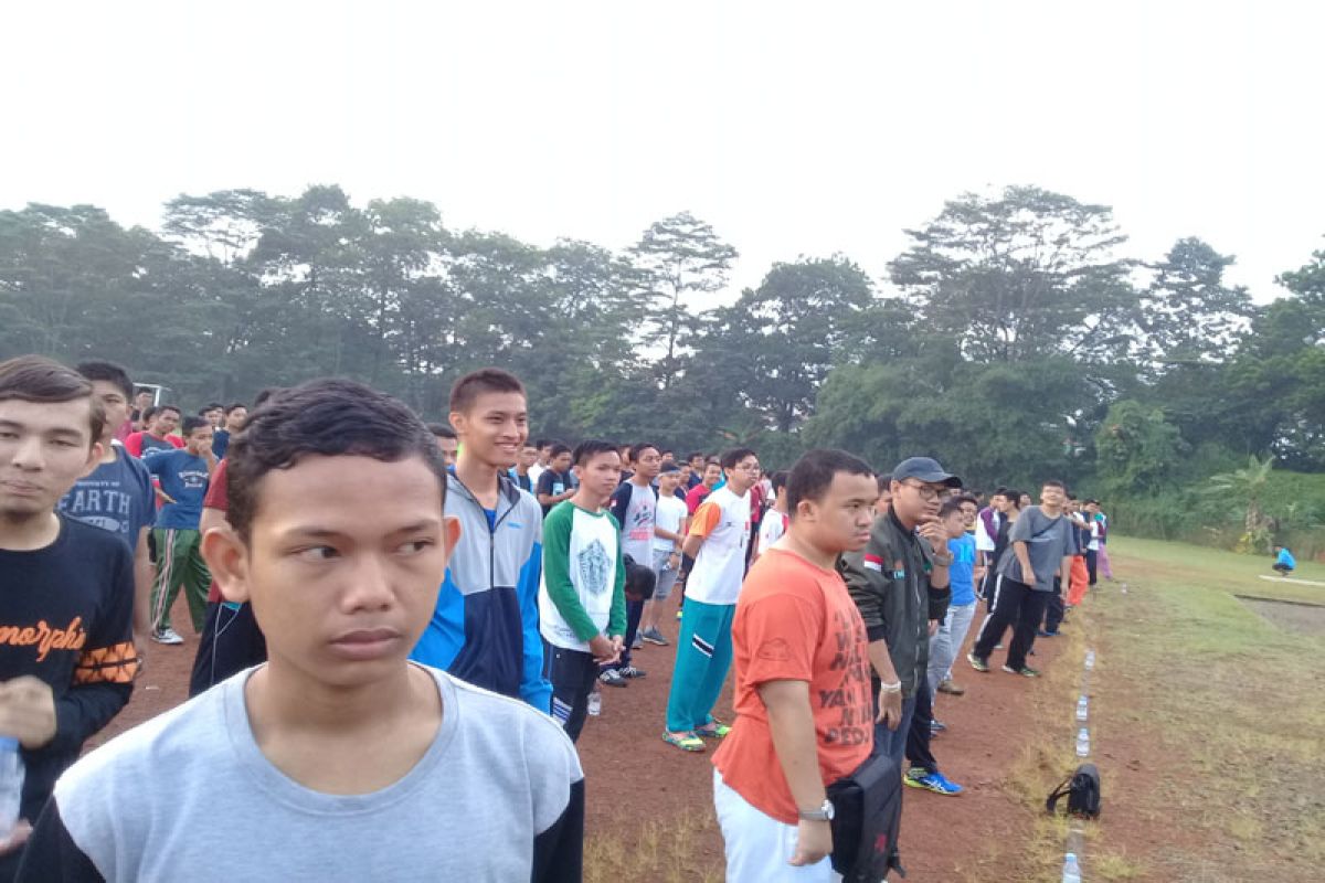 Fit and fun, Rektor IPB senam pagi bersama mahasiswa