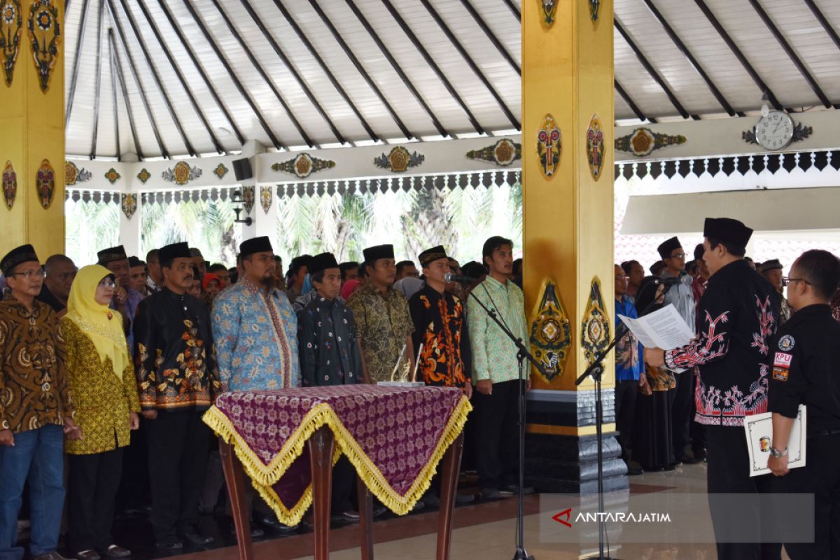 KPU Kota Madiun Lantik Anggota PPK Tambahan Pemilu 2019