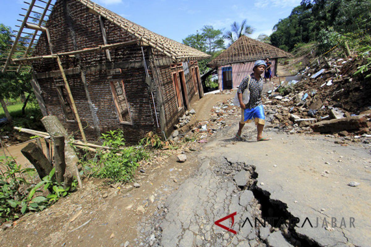 Aktivitas Sesar Baribis disebut BMKG penyebab gempa Kuningan