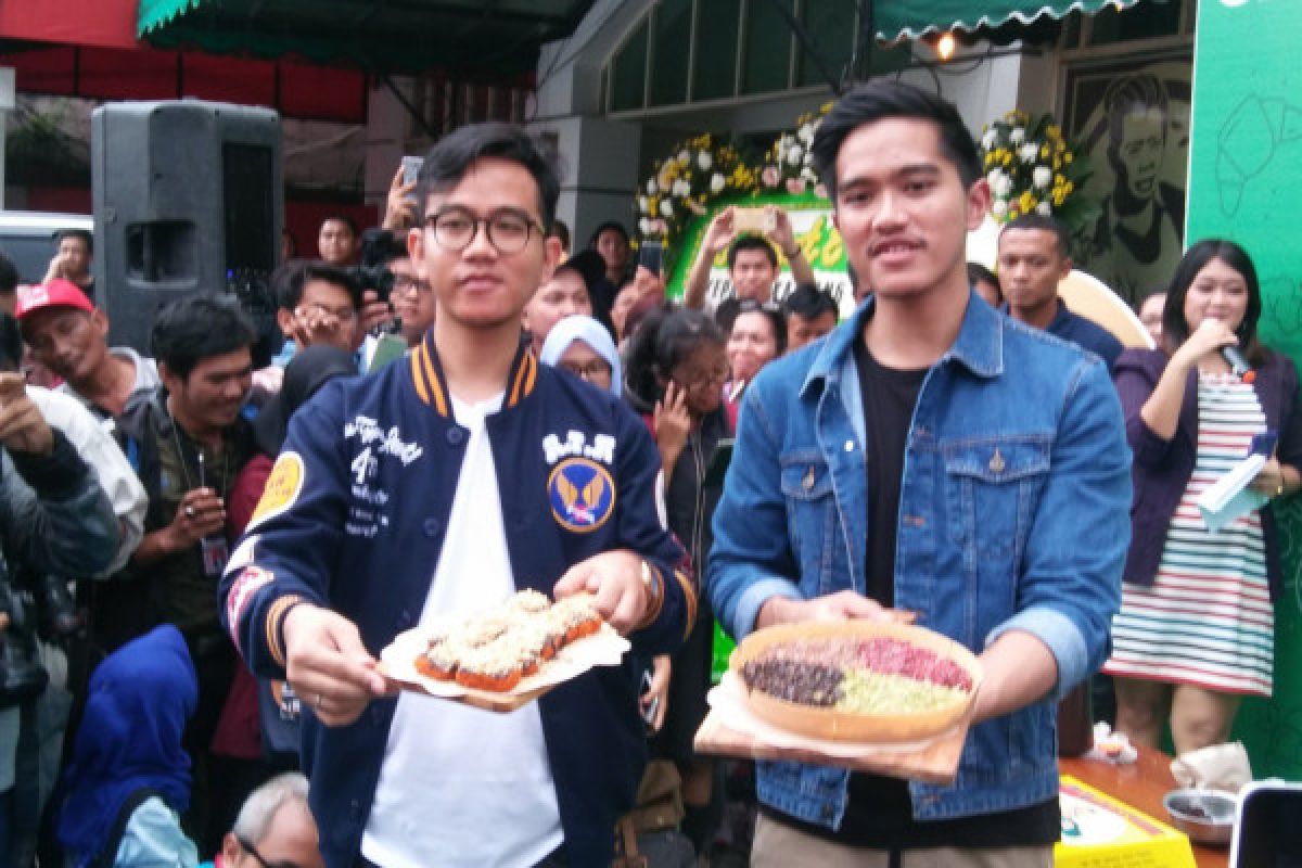 Duet perdana dua putra Presiden Jokowi di bidang kuliner (video)