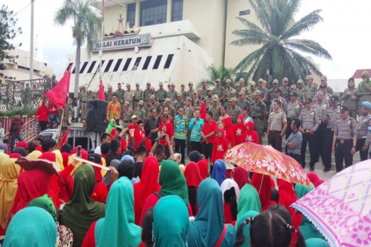 Pemprov Lampung Menjelaskan Data BDT Dan Beras Sejahtera