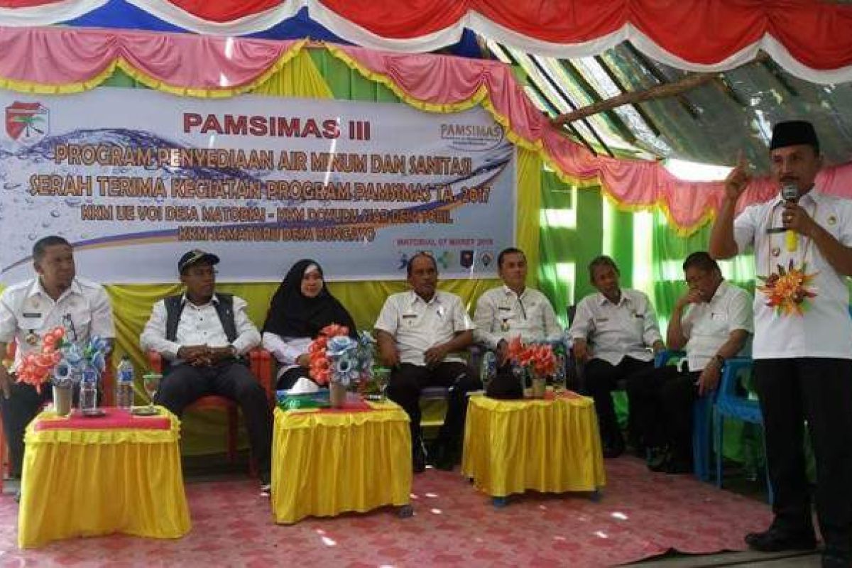 Warga Kepulauan Togean nikmati air bersih Pamsimas