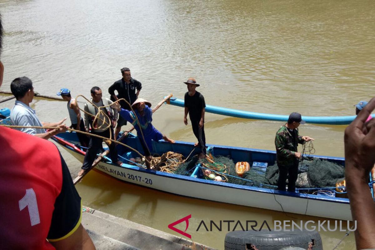 Bengkulu terima 18 unit kapal penangkap ikan