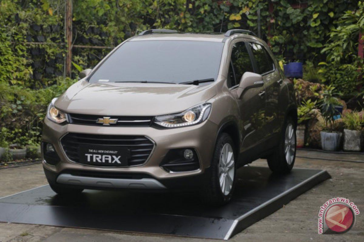 Chevrolet Trax  varian baru berwarna tembaga