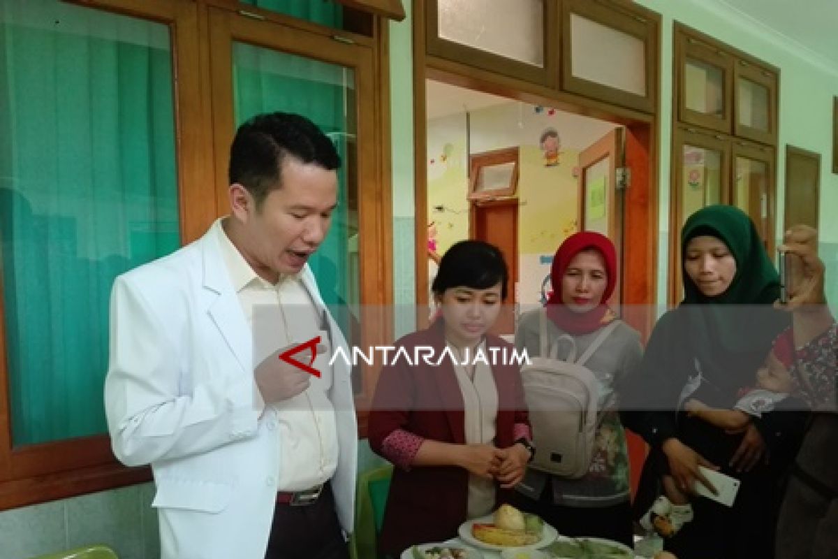 Nutrisi dan Stimulasi Optimalkan Tumbuh Kembang Anak