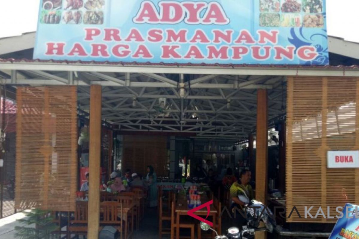 Pondok Adya Pusat Kuliner Bakar dan Goreng Kandangan