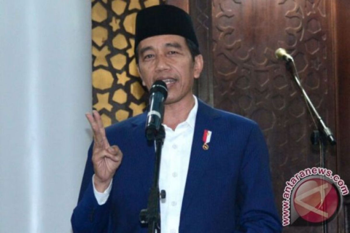 Presiden Jokowi Minta Birokrat "KEPO"