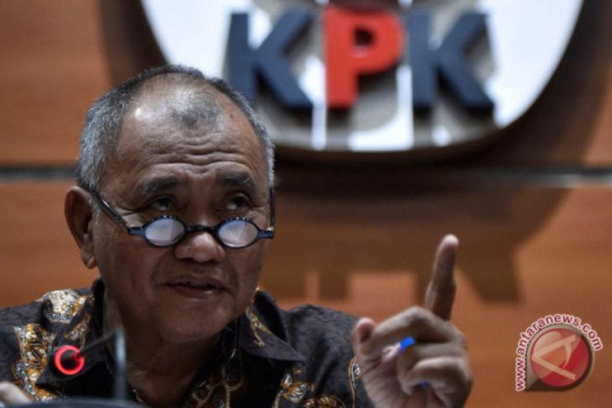Pimpinan KPK tunda perpanjangan masa kerja penyidik Polri