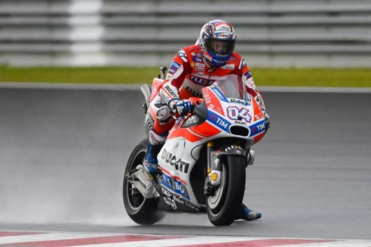 Dovizioso juara MotoGP Qatar, setelah duel dengan Marc Marquez