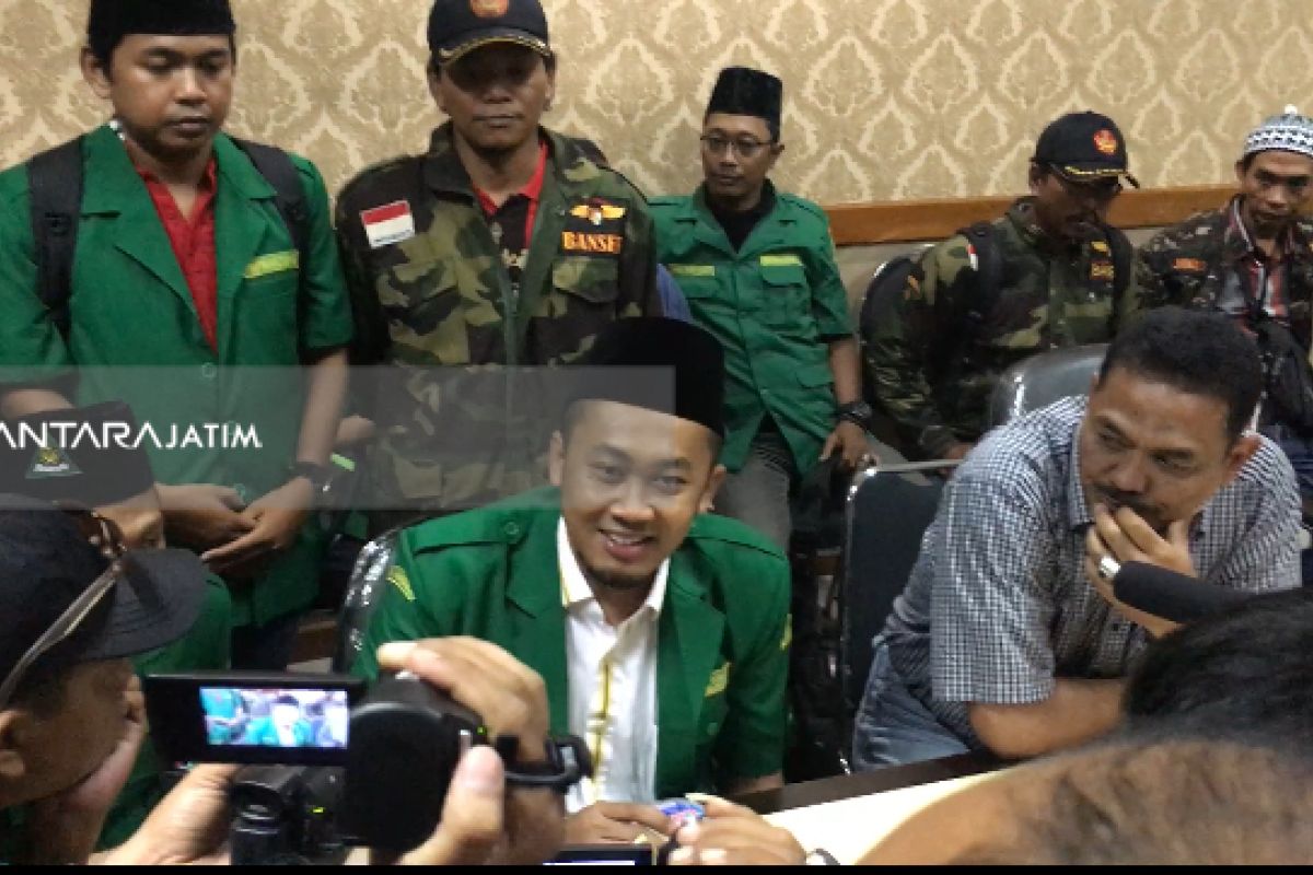 Ansor-Pemuda Pusura Minta Polisi Usut Penembakan Mobil Pejabat Pemkot Surabaya (Video)