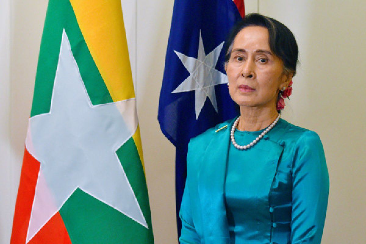 Canada revokes honorary citizenship of          Myanmar leader