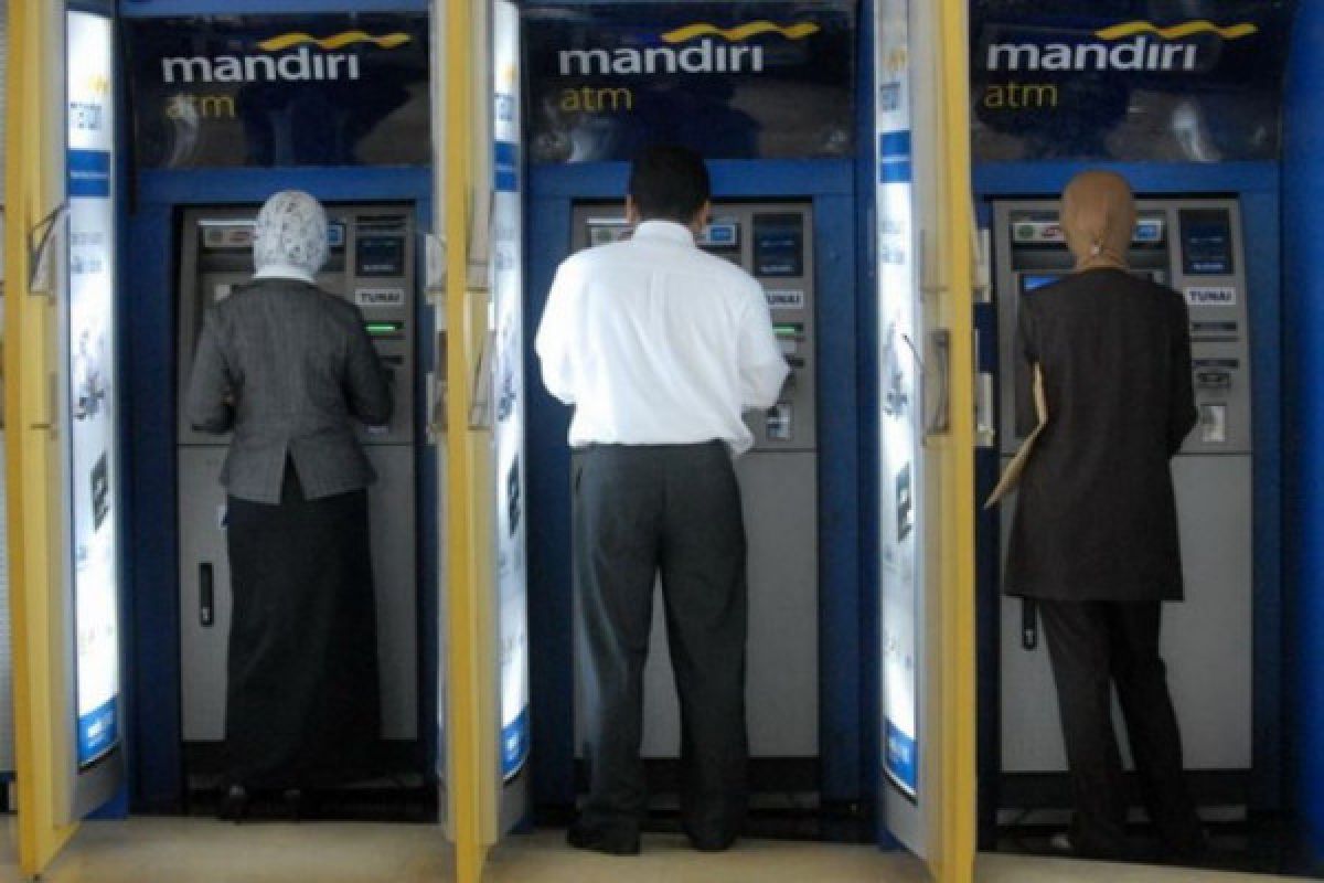 Bank Mandiri optimis kredit tumbuh 11-12 persen, meski waspadai resesi