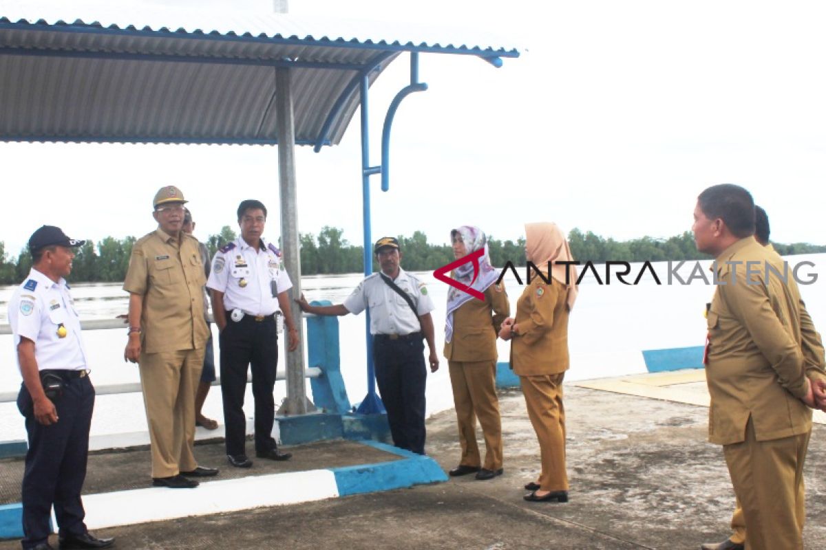 KSOP Pulang Pisau awasi bongkar muat  pelabuhan cegah COVID-19