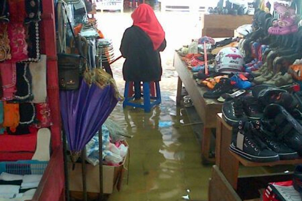 Pasar Gawi Manuntung Sering Kebanjiran