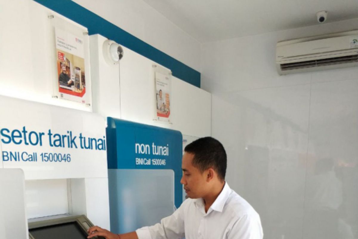 Jelang Nyepi, bank di Bali siapkan kecukupan uang di ATM
