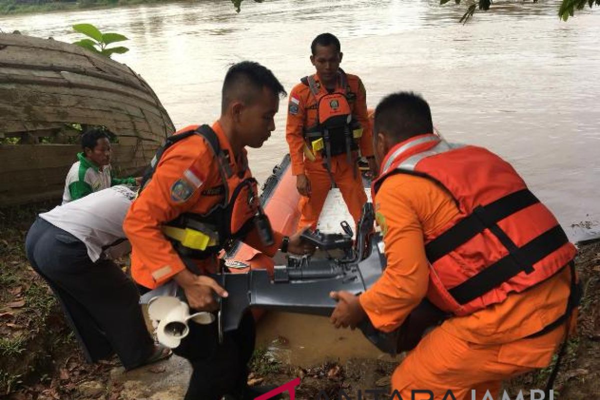 BPBD Batanghari lakukan pelatihan evakuasi korban tenggelam
