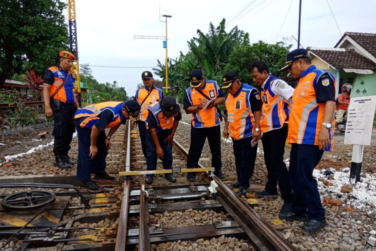 Inspeksi Jalur KA Dilakukan di Daop 9 Jember